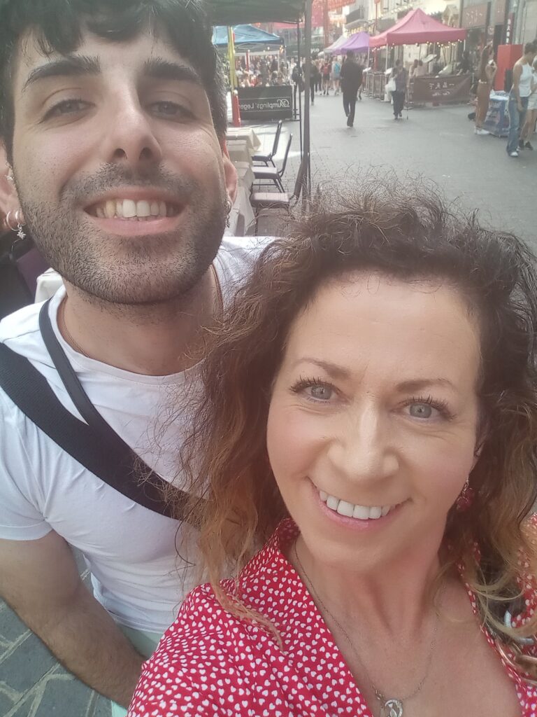 20230906 140500 Just A Girl 17x 1