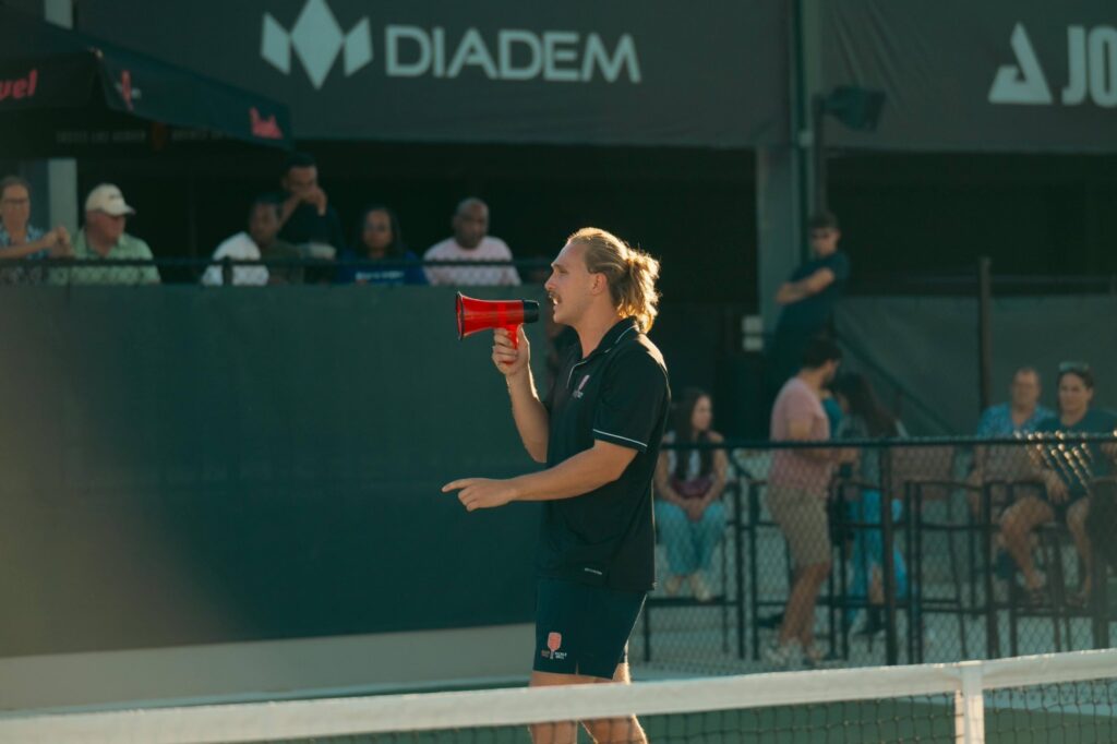 68070774 bfdd 41da a1e8 89542f3f7949 Cody Sivan