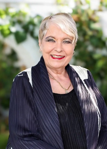 Carol Hanlon Empowering Women in Business 1 WhatsApp Image 2026 05 30 at 7.40.28 PM 1